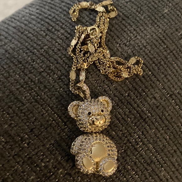 Necklace - Picture 1 of 3